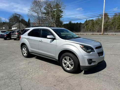 Used 2010 Chevrolet Equinox LT w/ Vehicle Interface Package image 7