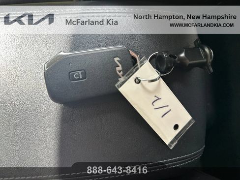 Used 2024 Kia Seltos SX w/ SX Sunroof Package AWD/4WD image 21