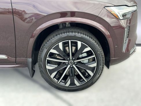 New 2026 Volvo XC90 B6 Plus w/ Protection Package image 12