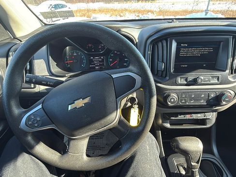 Used 2019 Chevrolet Colorado W/T w/ WT Convenience Package image 26
