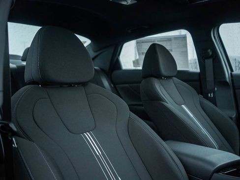 New 2026 Hyundai Elantra SEL Sport Premium FWD image 10