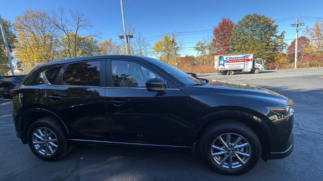 Used 2025 MAZDA CX-5 AWD 2.5 S w/ Preferred Package image 4
