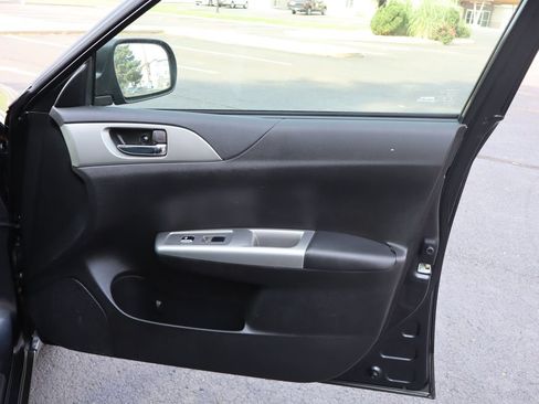 Used 2010 Subaru Impreza 2.5i AWD/4WD image 26
