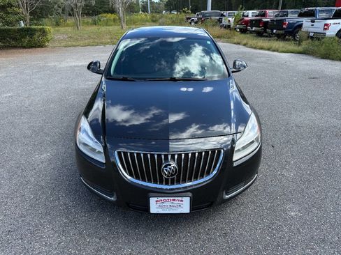 Used 2012 Buick Regal Premium image 2