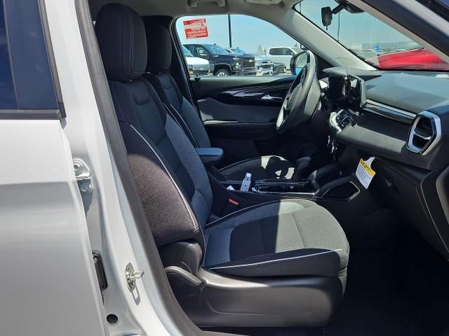 New 2026 Chevrolet TrailBlazer LT w/ Driver Confidence Package FWD image 27