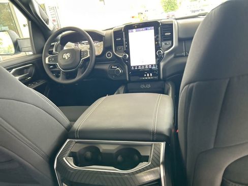 Used 2025 RAM 1500 Big Horn image 27