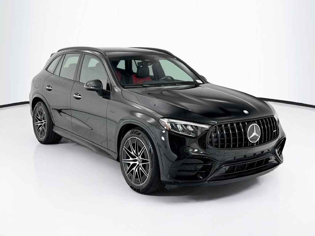 Used 2026 Mercedes-Benz GLC 43 AMG 4MATIC image 3