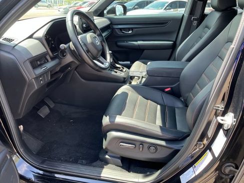 Used 2025 Honda CR-V Sport-L image 2