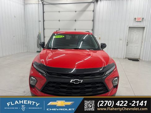 Used 2023 Chevrolet Blazer LT w/ Convenience Package FWD image 7