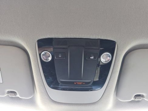 Used 2023 Kia Seltos S FWD image 27