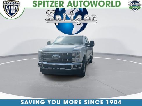 Used 2023 Ford F250 XLT AWD/4WD image 4