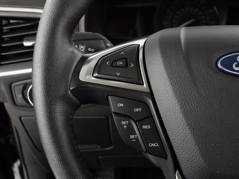 Used 2024 Ford Edge SEL image 24