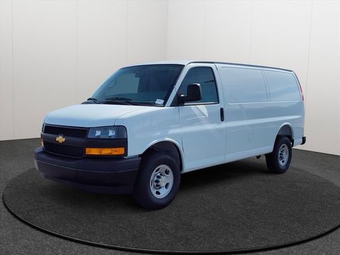 New 2026 Chevrolet Express 2500 w/ Driver Convenience Package RWD image 3