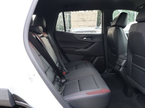 New 2027 Chevrolet Equinox RS w/ Safety and Technology Package AWD/4WD image 32