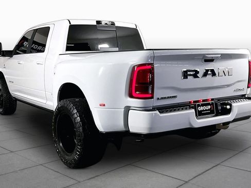 Used 2026 RAM 3500 Laramie AWD/4WD image 11