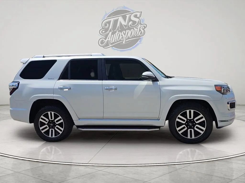 Used 2016 Toyota 4Runner Limited RWD image 6