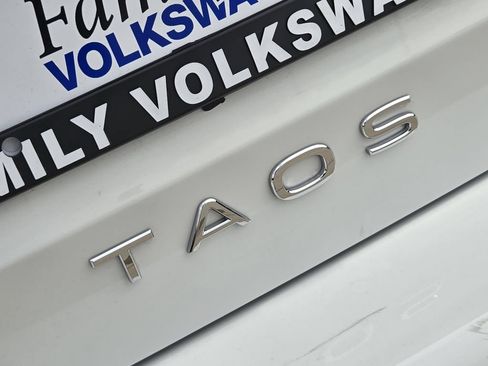 New 2026 Volkswagen Taos S FWD image 8