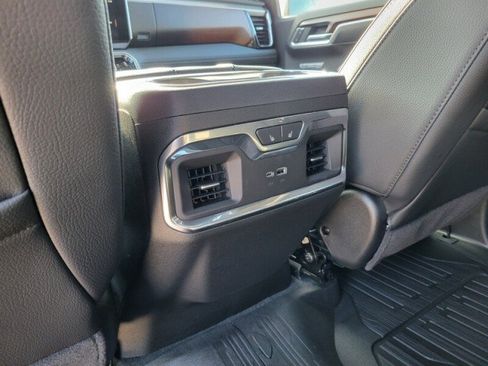 Used 2025 GMC Sierra 1500 Denali w/ Technology Package AWD/4WD image 29