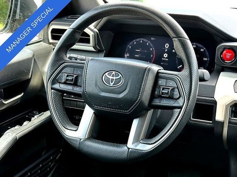 Used 2024 Toyota Tacoma TRD Off-Road AWD/4WD image 29