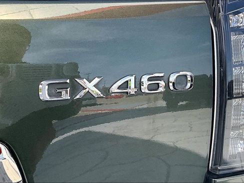 Used 2023 Lexus GX 460 w/ Black Line Special Edition image 23