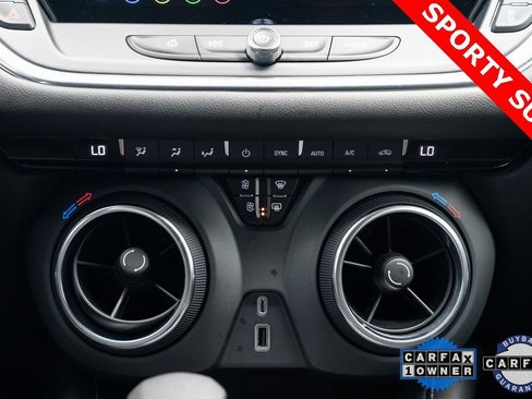 Used 2023 Chevrolet Blazer LT image 21