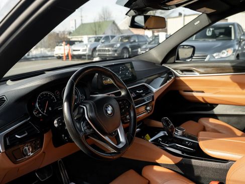 Used 2018 BMW 640i Gran Turismo xDrive image 6