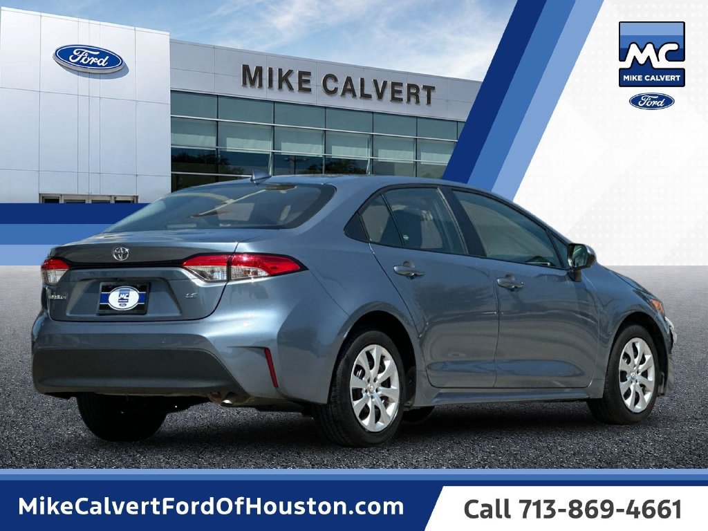 Used 2025 Toyota Corolla LE FWD image 5