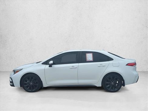 Certified 2024 Toyota Corolla SE FWD image 8
