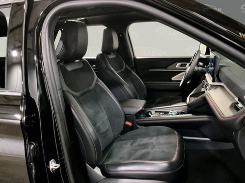 Used 2025 Ford Explorer ST w/ Sun And Sound Package image 15