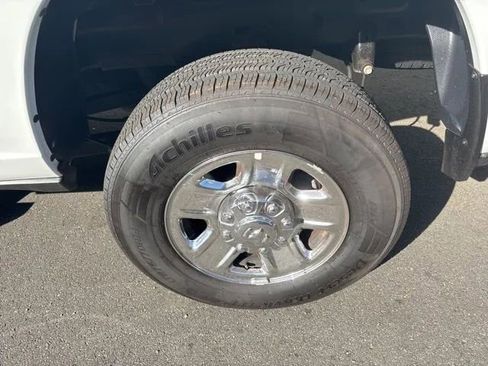 Used 2022 RAM 2500 Big Horn image 16