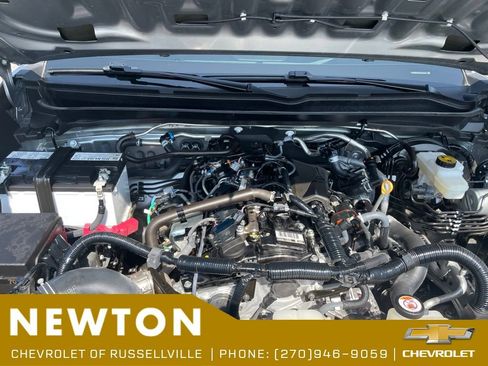 Used 2025 Toyota Tacoma SR5 RWD image 46