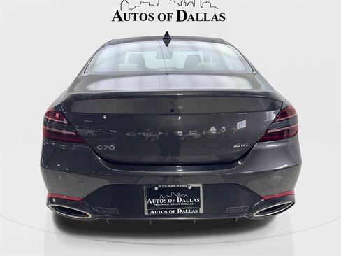 Used 2025 Genesis G70 2.5T image 7