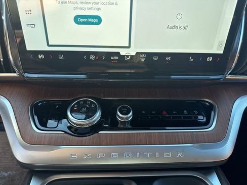 New 2026 Ford Expedition Max King Ranch image 17