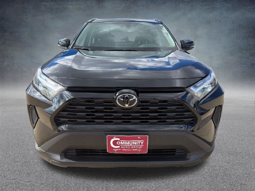 Used 2023 Toyota RAV4 XLE w/ Convenience Package AWD/4WD image 8