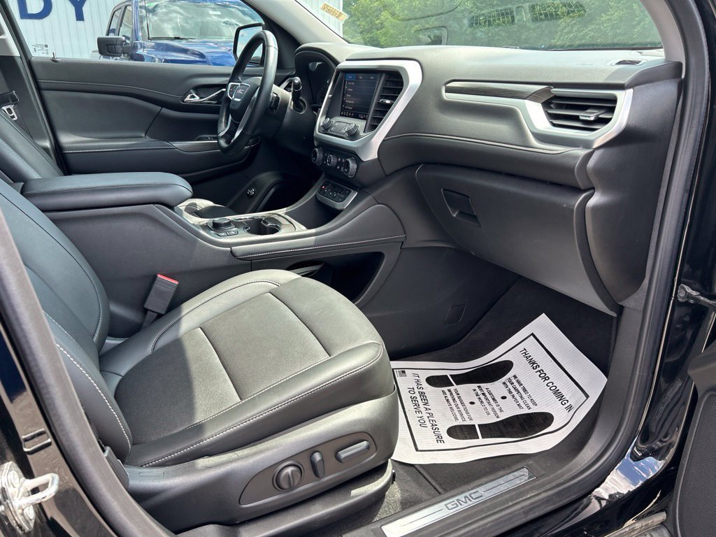 Used 2023 GMC Acadia SLT w/ Preferred Package AWD/4WD image 50