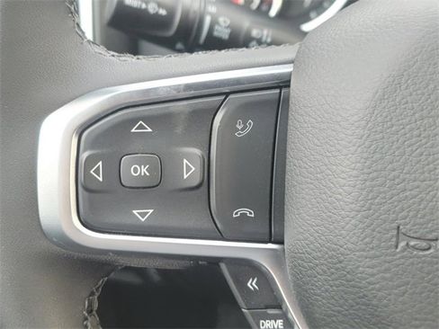 New 2026 RAM 1500 4x4 Crew Cab image 19