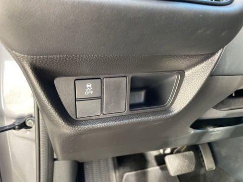 Certified 2025 Honda HR-V LX image 15