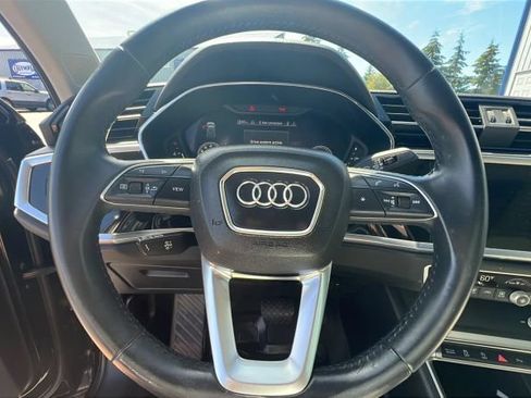 Used 2019 Audi Q3 2.0T Premium Plus w/ Premium Plus Package AWD/4WD image 26