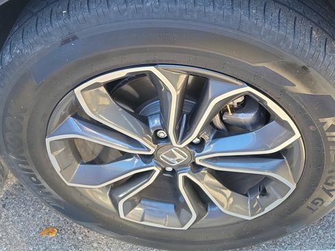 Used 2022 Honda CR-V EX-L image 8