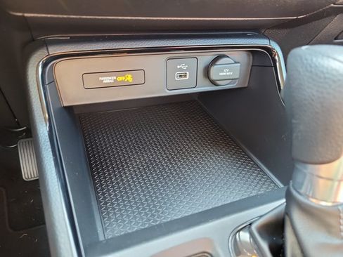 Used 2023 Honda CR-V LX image 34