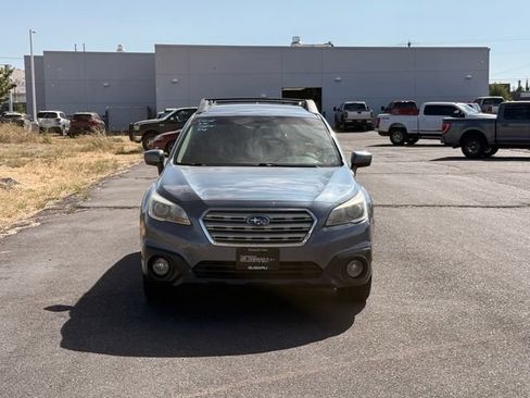 Used 2016 Subaru Outback 2.5i Premium AWD/4WD image 8