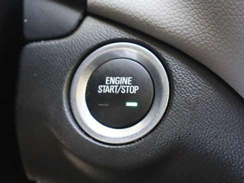 Used 2024 Chevrolet Equinox LS FWD image 30