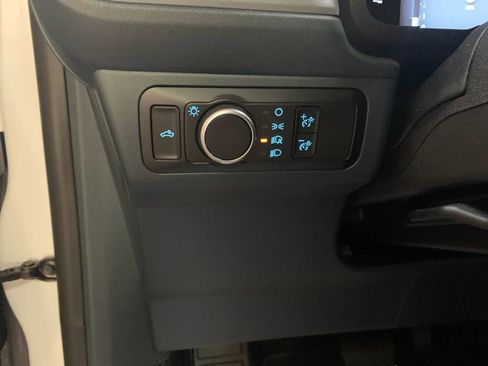 Used 2025 Ford Maverick XLT w/ Black Appearance Package AWD/4WD image 31