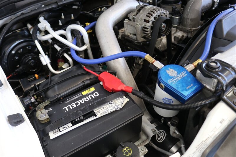 Used 2005 Ford Excursion XLT AWD/4WD image 30