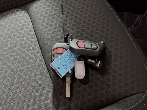 Used 2025 Jeep Wrangler Unlimited Rubicon 4xe w/ Safety Group AWD/4WD image 36