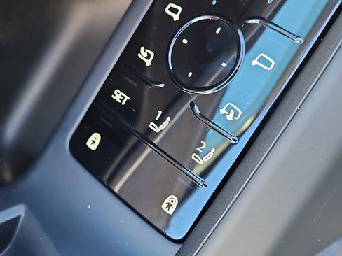 New 2025 Audi SQ5 Premium Plus image 15