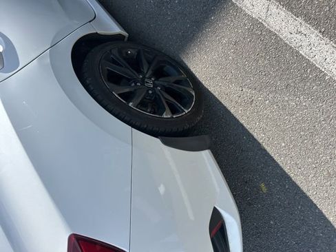 Used 2019 Honda Civic Sport image 10