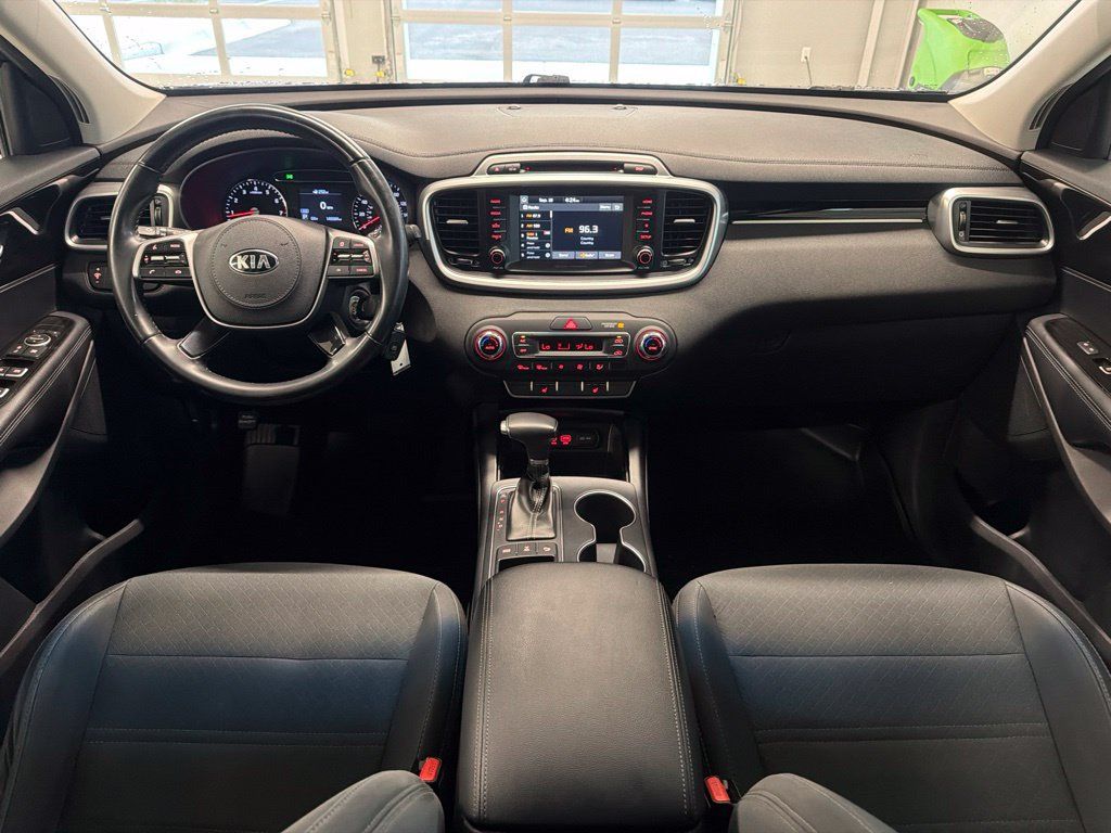 Used 2019 Kia Sorento AWD w/ LX Convenience Package image 43