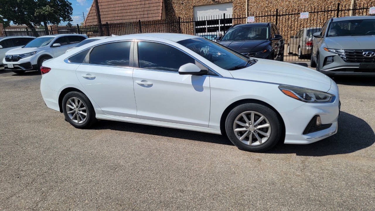 Used 2018 Hyundai Sonata SE FWD image 4
