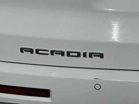 Certified 2021 GMC Acadia Denali w/ Denali Technology Package FWD image 13